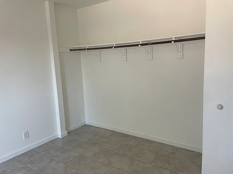 1708B Kent St #B — Photo 6