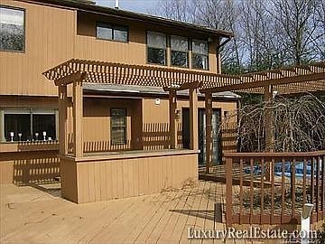 2nd image of 29 Phaetons Dr