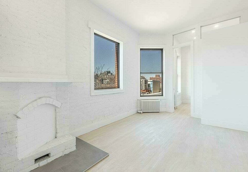 1st image of 103 Macdougal St #33R