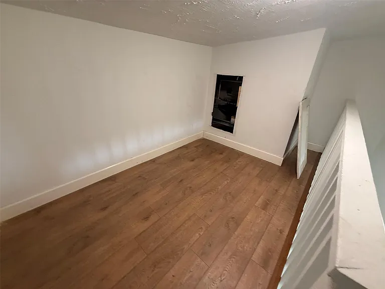 5914 Cullen Blvd — Photo 11