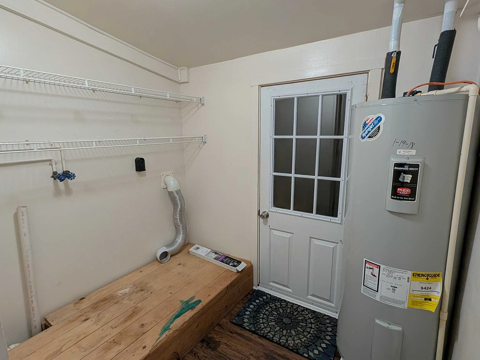 4 bed, 900 sqft, $1,250 — Photo 4