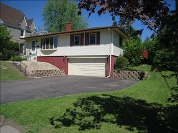 3506 Woodland Ave, Duluth, MN 55803