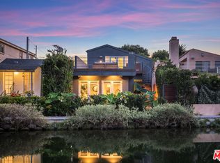 3001 Grand Canal, Venice, CA 90291