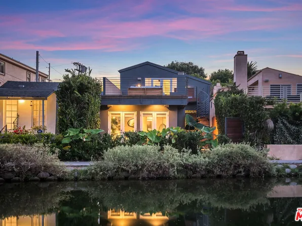 3001 Grand Canal, Venice, CA 90291