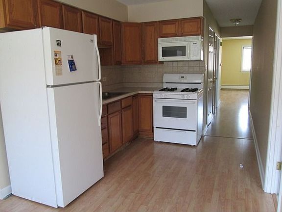 5th image of 9975 Linda Ln APT 1N