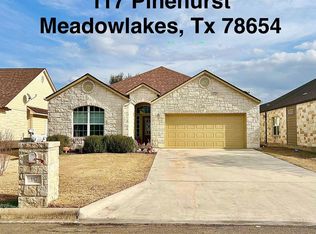 117 Pinehurst St, Meadowlakes, TX 78654