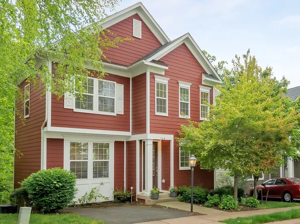 114 Morgan Ct, Charlottesville, VA 22902
