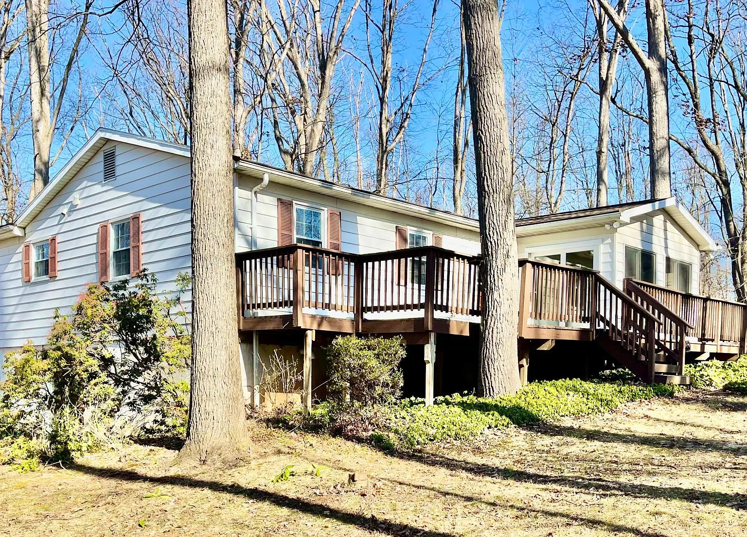 21628 Parker Rd — Photo 1