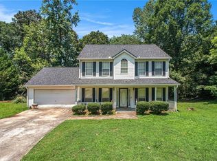 3945 Ivy Trace Ln, Ellenwood, GA 30294