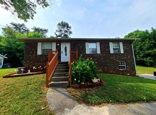 378 Sagewood Dr, Morristown, TN 37813