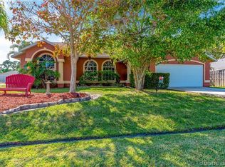 2110 SE Bowie St, Port Saint Lucie, FL 34952