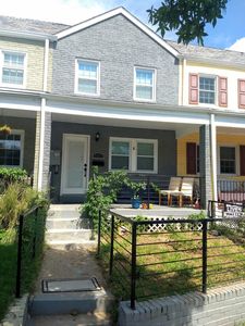 2004 E St NE, Washington, DC, 20002