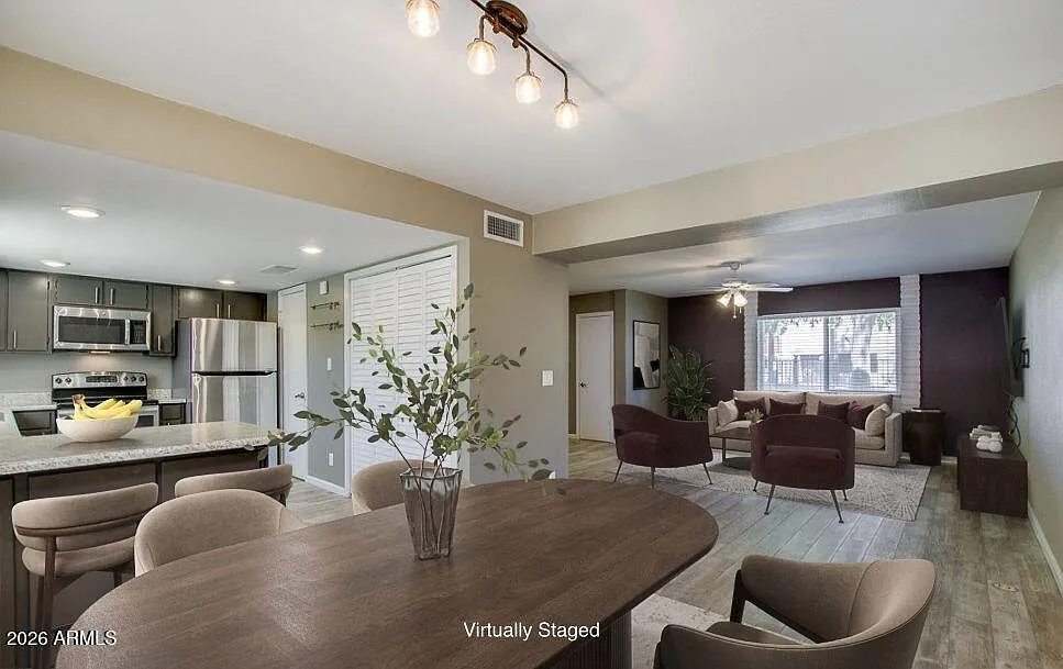 3 bed, 2.5 bath, 1328 sqft, $2,250 — Photo 1