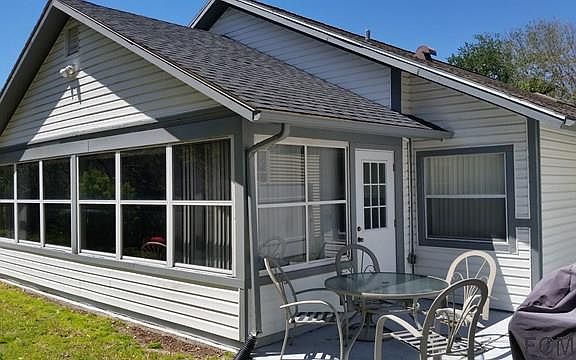 5th image of 51 Bristol Ln
