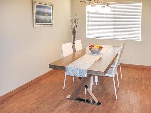 5th image of 5457 Hermitage Ave APT 103