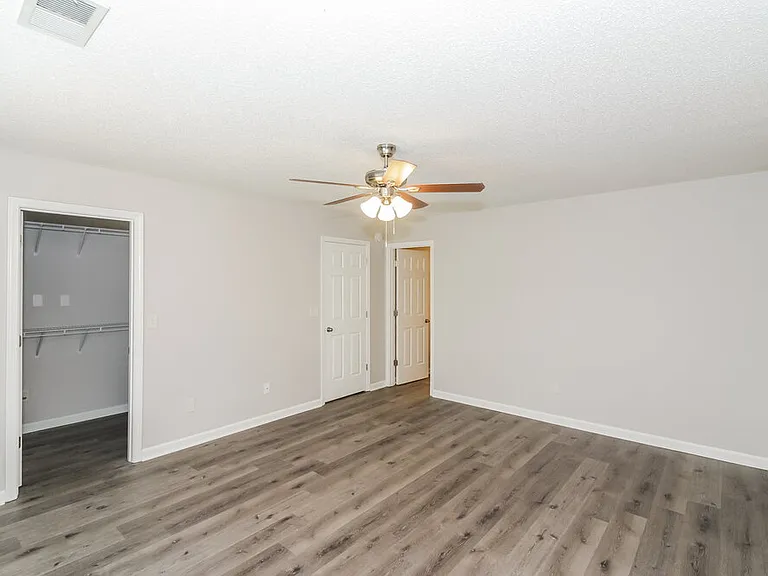 9961 Fox Run Dr — Photo 9