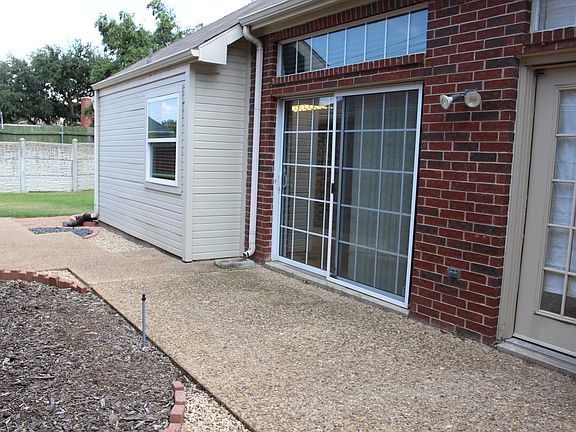 3rd image of 3120 Silver Springs Ln
