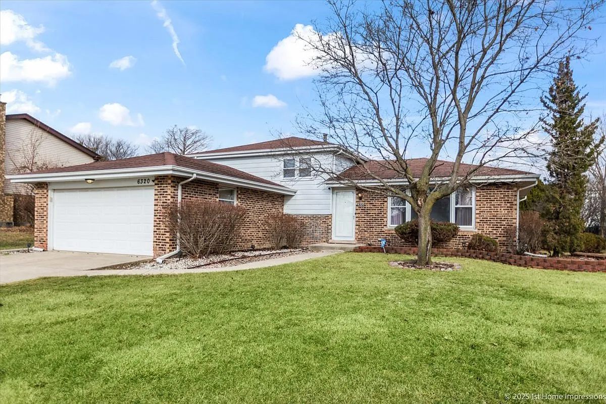 6320 Fox Run Ln photo 1