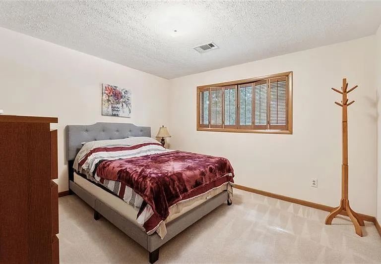 3655 Winters Hill Dr — Photo 14