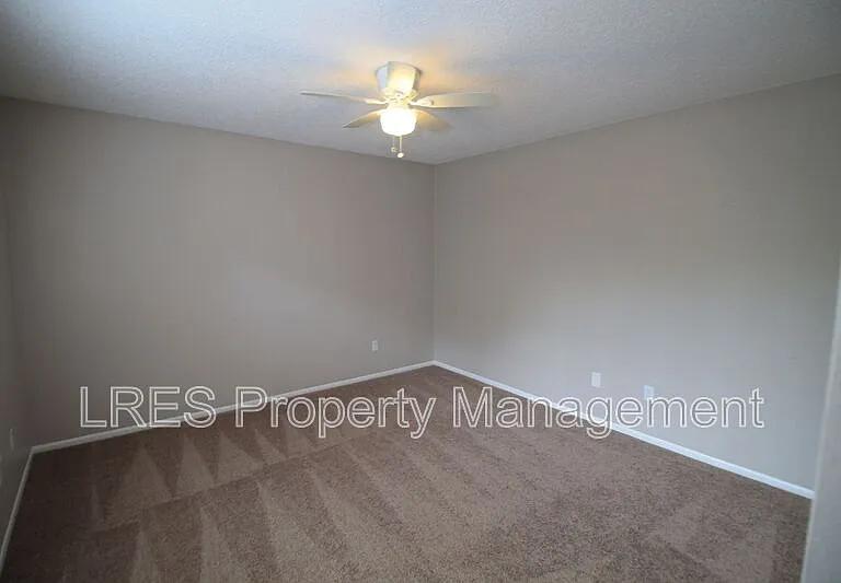 4620 Lighthouse Cir — Photo 13