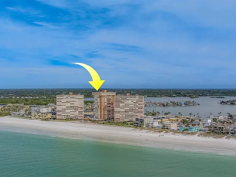17920 Gulf Blvd #1606 — Photo 3