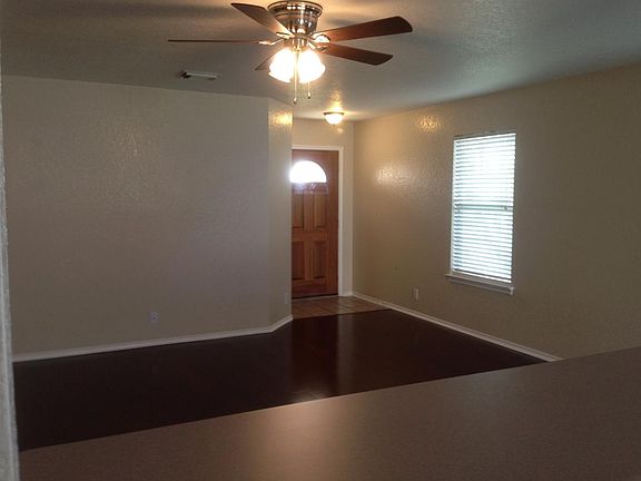3rd image of 10107 Monterey Crst