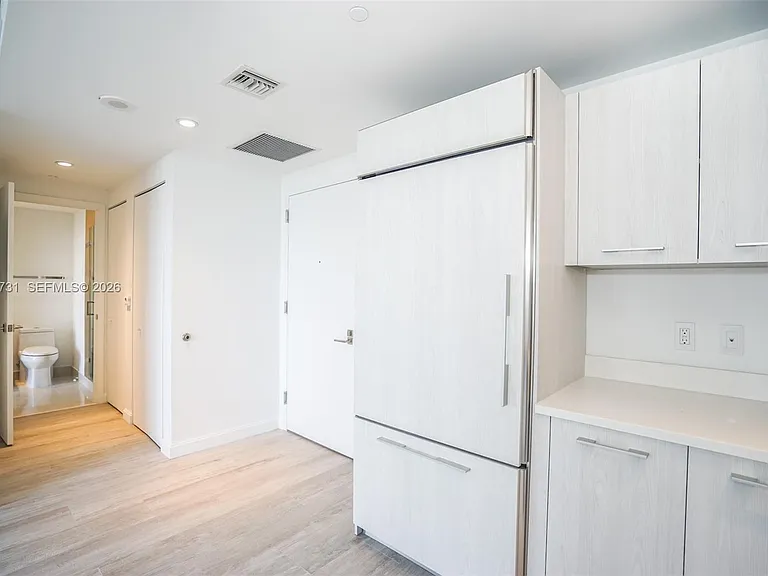 55 SW 9th St #2907 — Photo 6