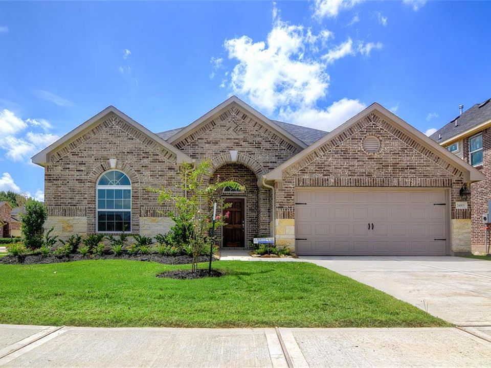 1st image of 24903 Acadia Park Cir