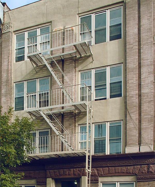 1st image of 647 Franklin Ave APT 3LF