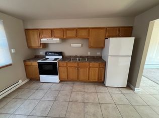 1663 State St #2, Calumet City, IL 60409