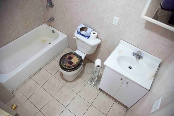 Rented by The Ambassador Realty Group | media 42