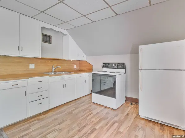 1901 S. Jefferson St., 1901 S Jefferson St #A, Appleton, WI 54915