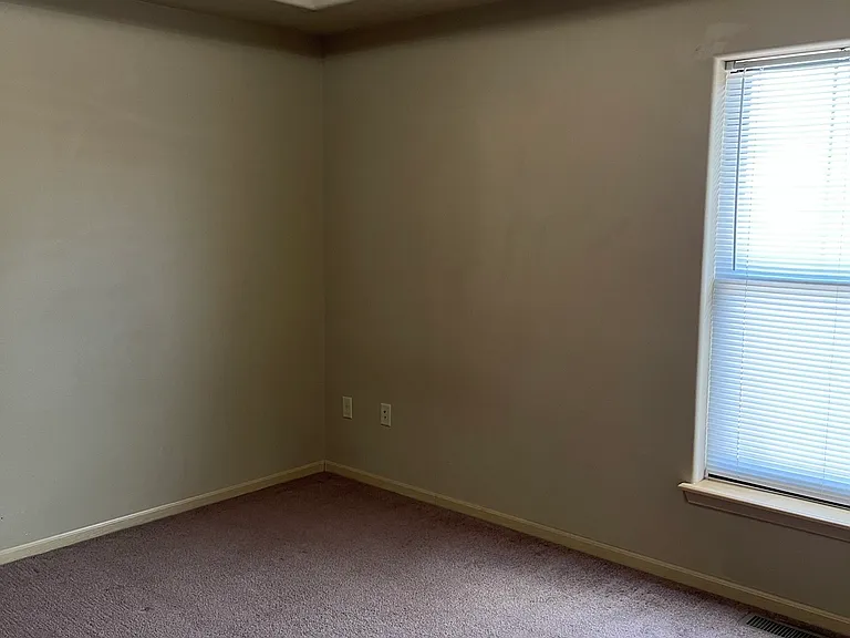 404 S Johnson St #7 — Photo 12
