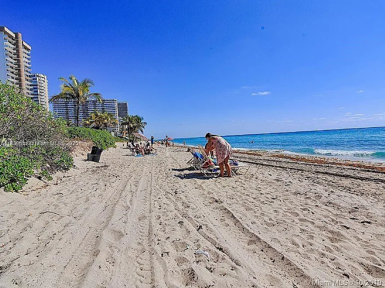 2080 S Ocean Dr #1408 — Photo 12