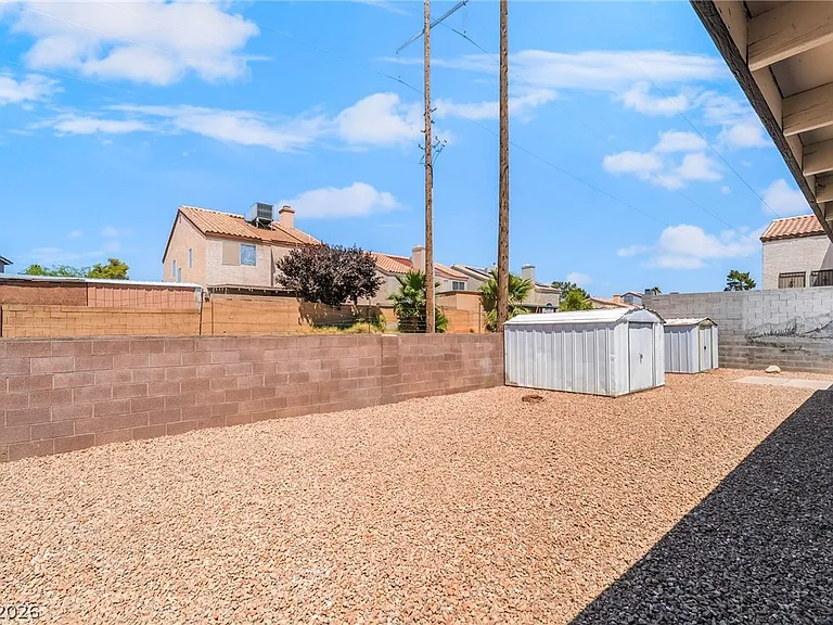 5402 Tahoe Dr — Photo 33