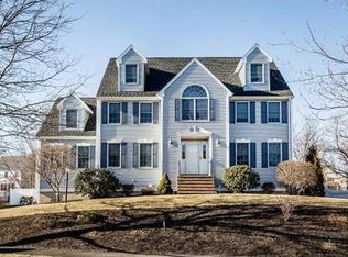 3 Rose Farm Ln, Woburn, MA 01801