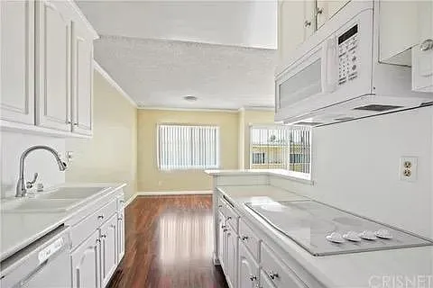 5328 Newcastle Ave #41 — Photo 6