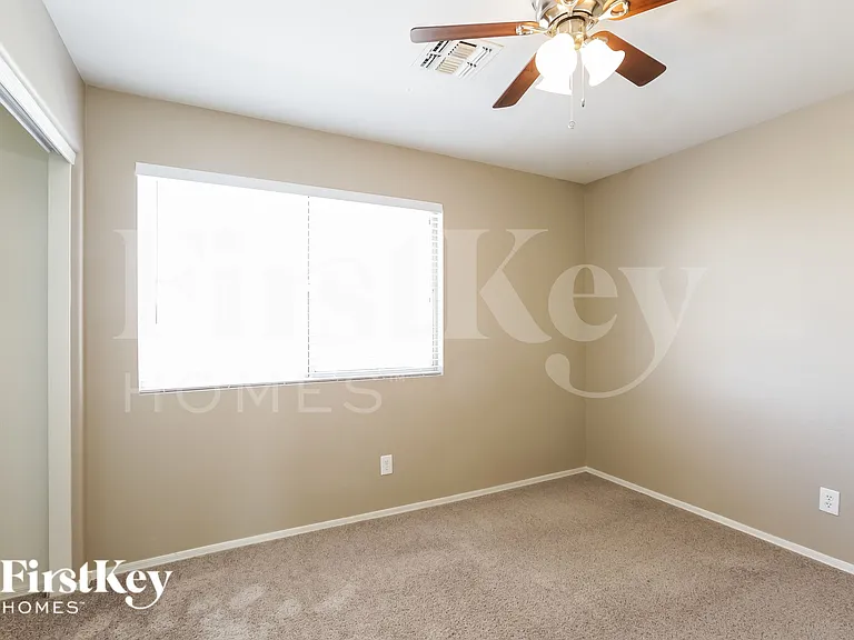 11009 W Frier Dr — Photo 12
