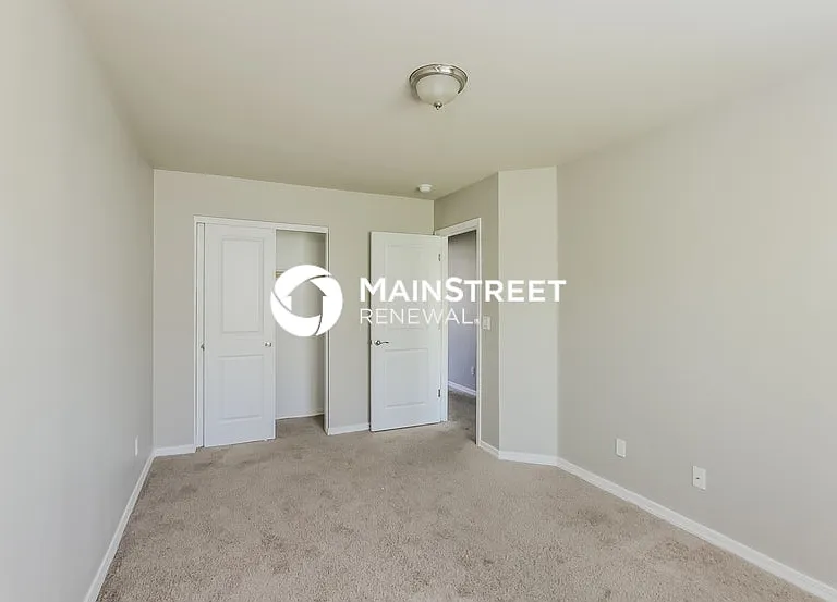 2000 N 36th St #26 — Photo 9