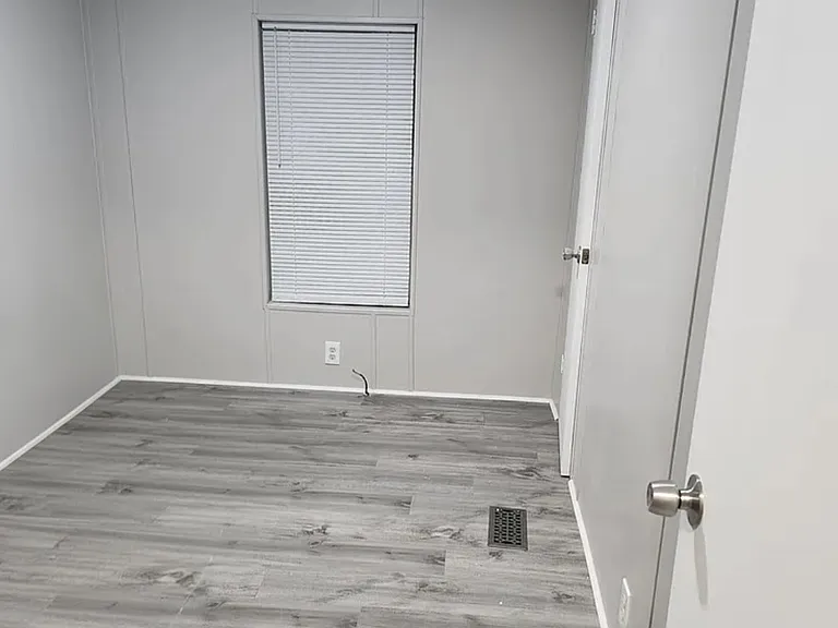 6844 Tipps St — Photo 14