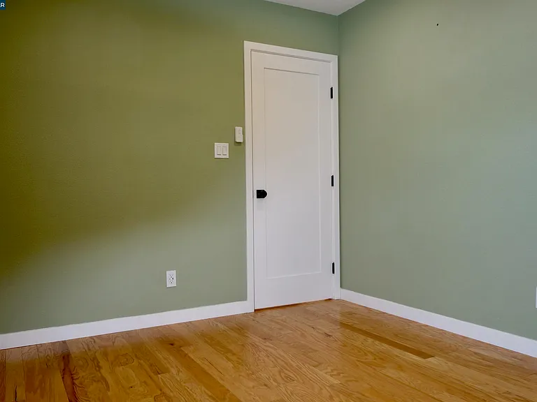2591 Walnut Blvd #ADU — Photo 10