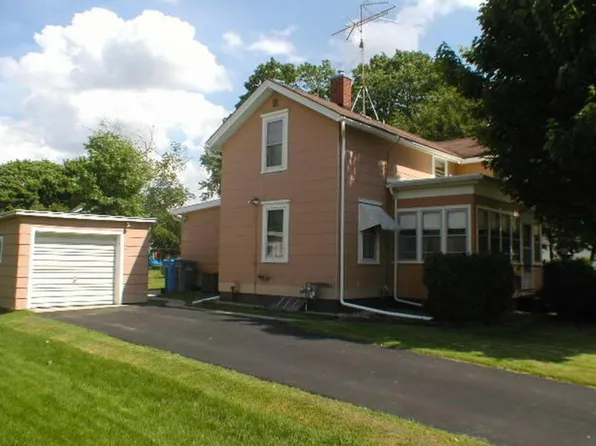 307 North Monroe STREET, Watertown, WI 53098