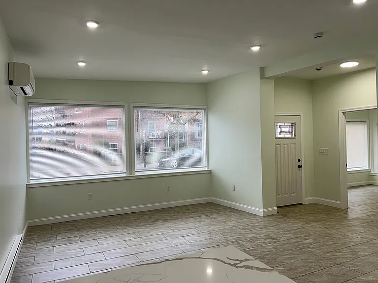 343 Highland Ave #1 — Photo 4