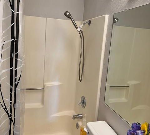 5th image of 3424 Vintage Dr APT 226