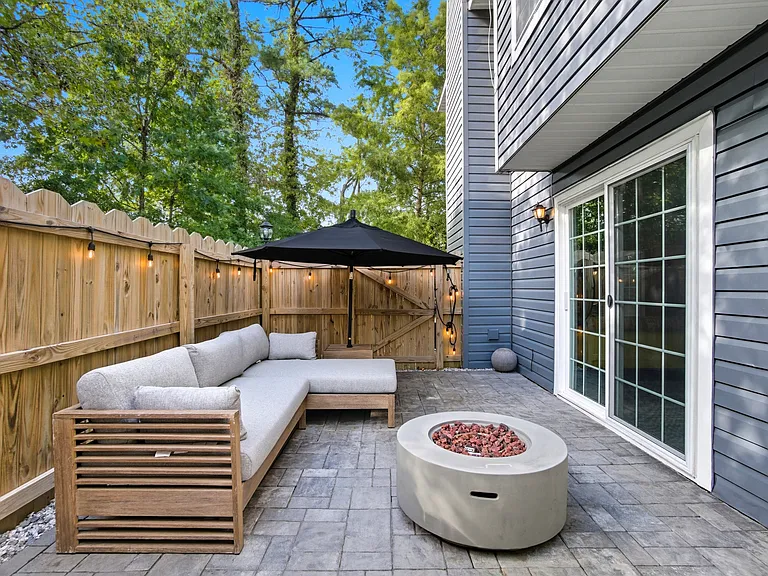4658 Genoa Cir — Photo 5