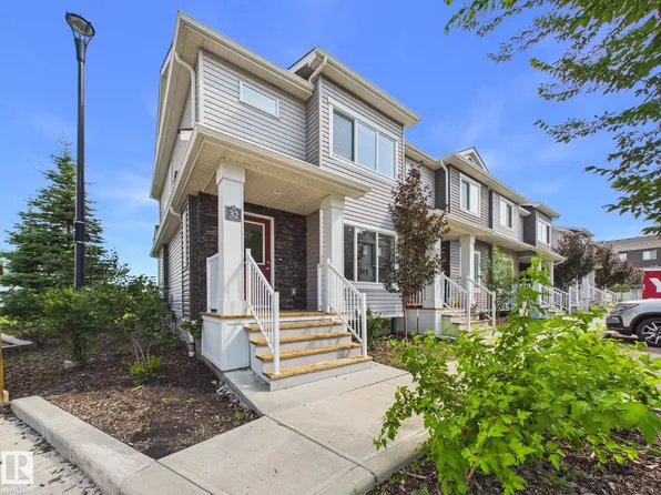 2121 Haddow Dr NW #32, Edmonton, AB T6R 0W6