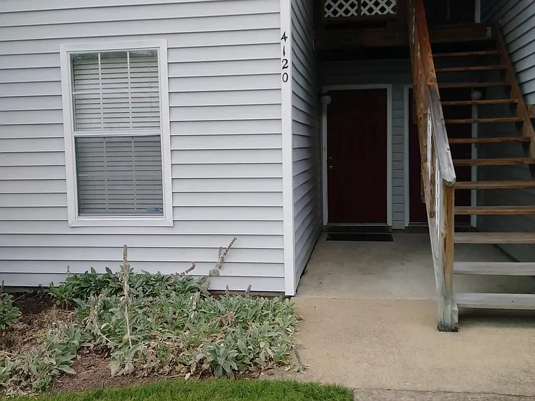 4120 Thalia Station Cir — Photo 1