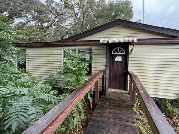 19735 McCall Rd, Altoona, FL 32702