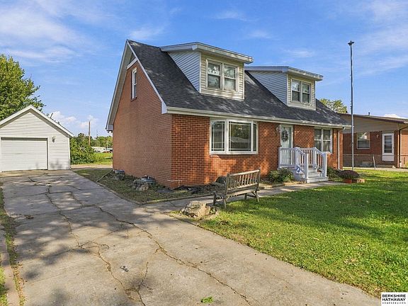 4th image of 5400 Ervin St