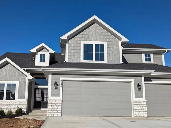 9322 W 169th Ter, Overland Park, KS 66085